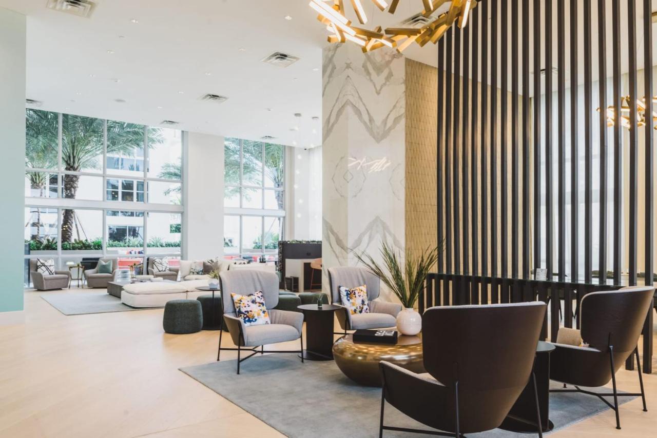 Tucker At Palmer Dadeland Miami Bagian luar foto